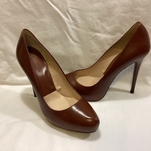 NEW ZARA WOMAN BROWN LEATHER PLATFORM PUMPS SZ 39 - Picture 2 of 13